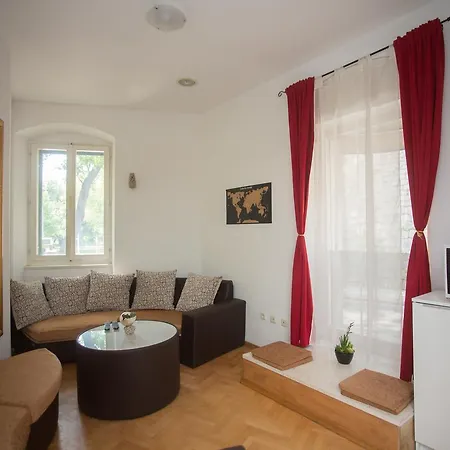 Spalato Hostel *